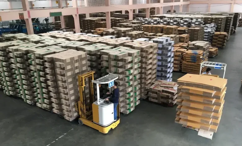 أكادير: بعد اندلاع حريق بمعمل علب “الكرتون”.. أزمة تخزين تلاحق المصدرين