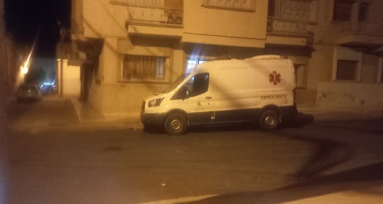 “المال السّايب”.. سيارة إسعاف مهملة و موقوفة الخدمة بأحد الأزقة بصفرو تثير التساؤلات “المال السّايب”.. سيارة إسعاف مهملة و موقوفة الخدمة بأحد الأزقة بصفرو تثير التساؤلات
