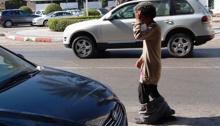 المختلون عقليا يغزون باشوية لـولاد إقليم سطات ومنظمة حقوقية تطالب بحماية الساكنة المختلون عقليا يغزون باشوية لـولاد إقليم سطات ومنظمة حقوقية تطالب بحماية الساكنة