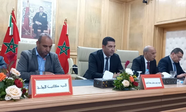 انتخاب محمد بوعرورو رئيسا جديدا لمجلس جهة الشرق انتخاب محمد بوعرورو رئيسا جديدا لمجلس جهة الشرق