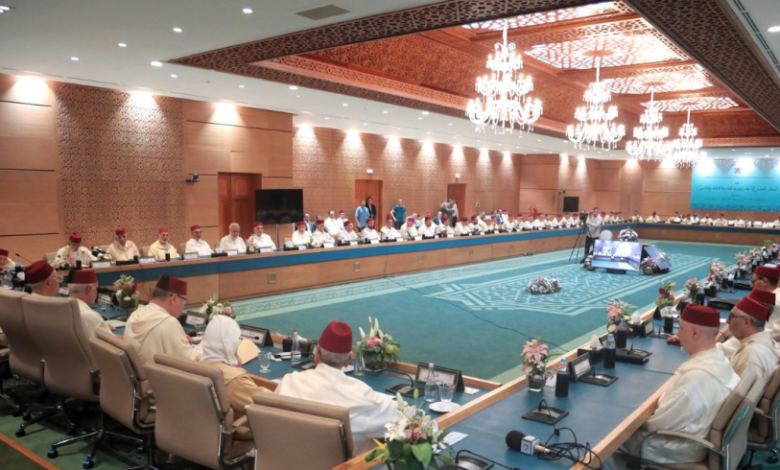 برقية ولاء وإخلاص مرفوعة إلى أمير المؤمنين من الأمين العام للمجلس العلمي الأعلى برقية ولاء وإخلاص مرفوعة إلى أمير المؤمنين من الأمين العام للمجلس العلمي الأعلى