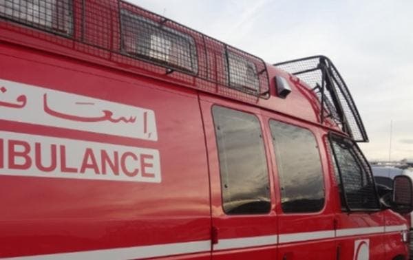 تارودانت : العثور على جث.ة شخص على الرصيف بسبب موجة الحرارة تارودانت : العثور على جث.ة شخص على الرصيف بسبب موجة الحرارة