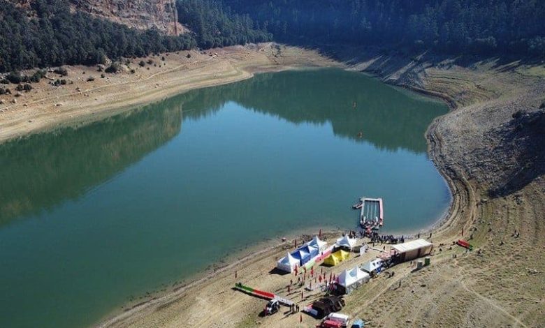 رفع شارة اللواء الأزرق لأول مرة ببحيرة أكلمام أزكزا بخنيفرة