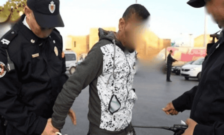 طنجة.. فيديو يطيح بشخص عنف ضحاياه بالشارع العام