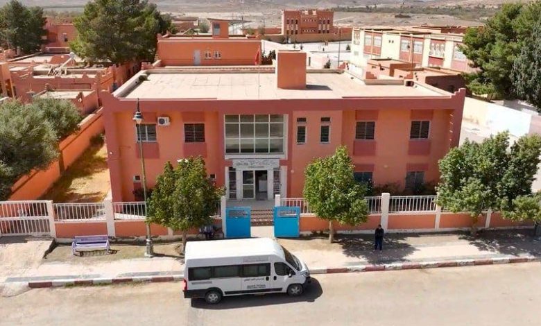 فجيج…دعم وتمويل 33 مشروعا لفائدة تعاونيات فجيج…دعم وتمويل 33 مشروعا لفائدة تعاونيات