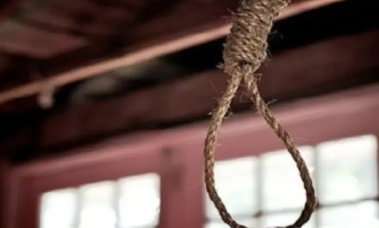 في ظروف غامضة..إقدام تلميذة على الانتحار بالقصر الكبير