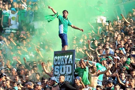 مراكش : أربعة شبان من جمهور الرجاء يغادرون المستشفى وآخر في العناية المركزة مراكش : أربعة شبان من جمهور الرجاء يغادرون المستشفى وآخر في العناية المركزة