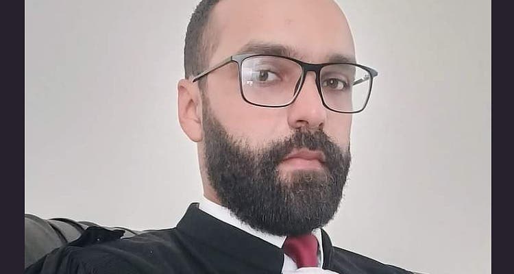 هيئة المحامين بالبيضاء تشطب على المحامي المتدرب أمين نصر الله.. والأخير يتسلح بـ”التفاؤل” هيئة المحامين بالبيضاء تشطب على المحامي المتدرب أمين نصر الله.. والأخير يتسلح بـ”التفاؤل”