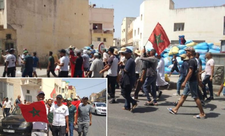 تاونات.. “العزلة والتهميش” تخرج ساكنة دواوير جماعة الغوازي للاحتجاج تاونات.. “العزلة والتهميش” تخرج ساكنة دواوير جماعة الغوازي للاحتجاج