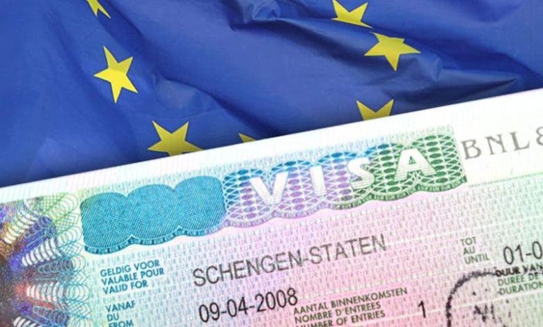 تحسن العلاقات بين المغرب وفرنسا ..هل يساهم في حلحلة تعقيدات ملف التأشيرات؟ تحسن العلاقات بين المغرب وفرنسا ..هل يساهم في حلحلة تعقيدات ملف التأشيرات؟