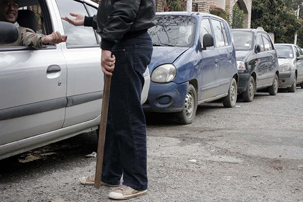 فاس: الفرقة الوطنية تعتقل8 أشخاص بتهمة تزوير تذاكر “الباركينغ” وابتزاز المواطنين فاس: الفرقة الوطنية تعتقل8 أشخاص بتهمة تزوير تذاكر “الباركينغ” وابتزاز المواطنين