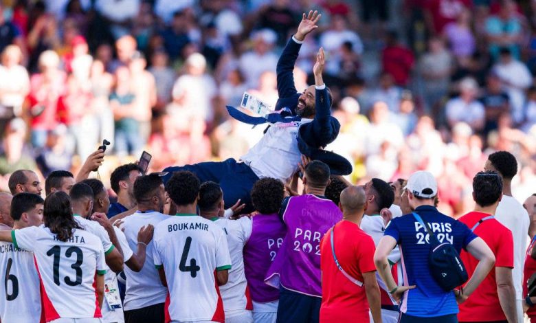 “فضيحة”.. علاء مبارك يُعلق على هزيمة مصر أمام المغرب 6-0