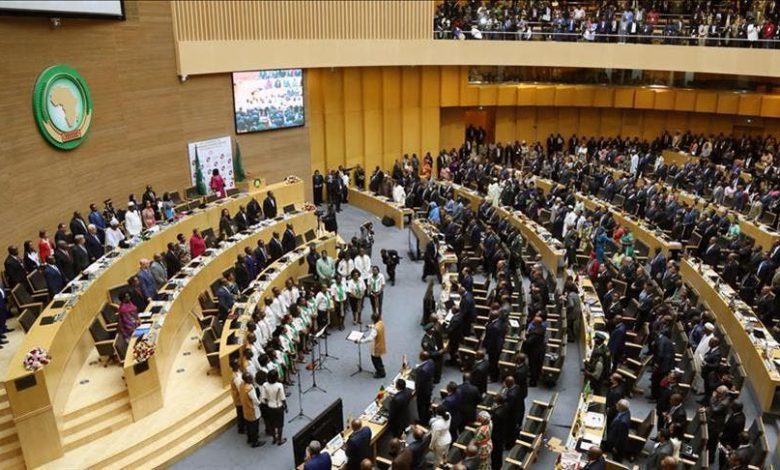 مجلس السلم والأمن الإفريقي: المغرب يشارك تجربته في مجال الديمقراطية والحكامة مع البلدان الإفريقية مجلس السلم والأمن الإفريقي: المغرب يشارك تجربته في مجال الديمقراطية والحكامة مع البلدان الإفريقية
