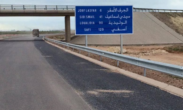 هجــ..وم بالحــ..جارة على مرتادي الطريق السيار بأسفي يتسبب في حوادث هجــ..وم بالحــ..جارة على مرتادي الطريق السيار بأسفي يتسبب في حوادث