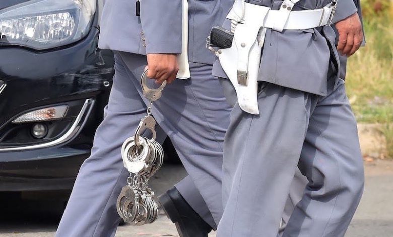 تازة.. إضرام النار في مسجد بغياثة الغربية والفاعل في قبضة الدرك تازة.. إضرام النار في مسجد بغياثة الغربية والفاعل في قبضة الدرك