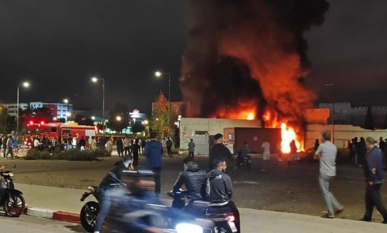 حريق مهول بضواحي طنجة يستنفر السلطات